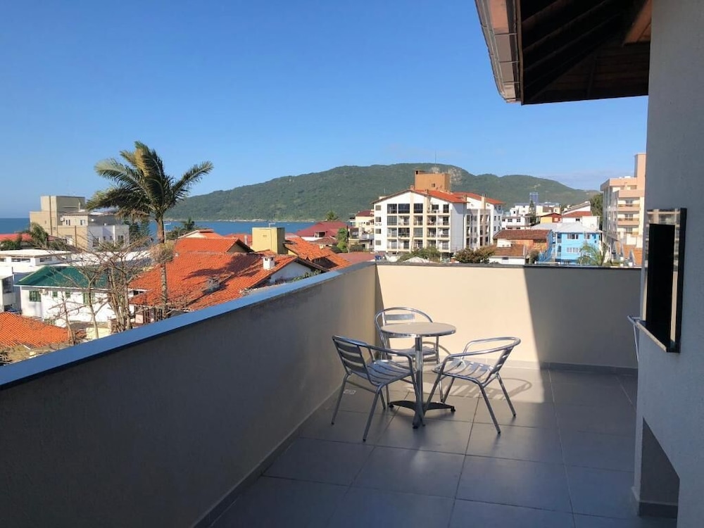 Comfort Penthouse, 3 Bedrooms, Beachside