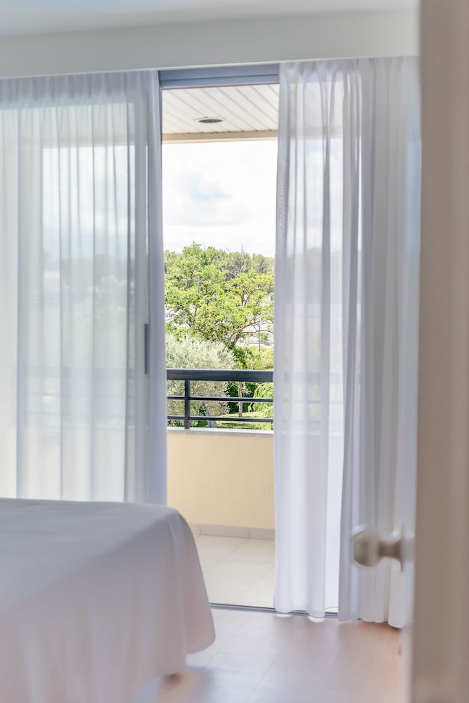 Comfort Apartment, Balcony, Garden View (3 Adults)
