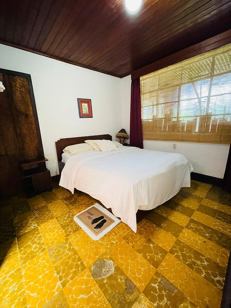 Deluxe Double Room, 2 Twin Beds photo 1