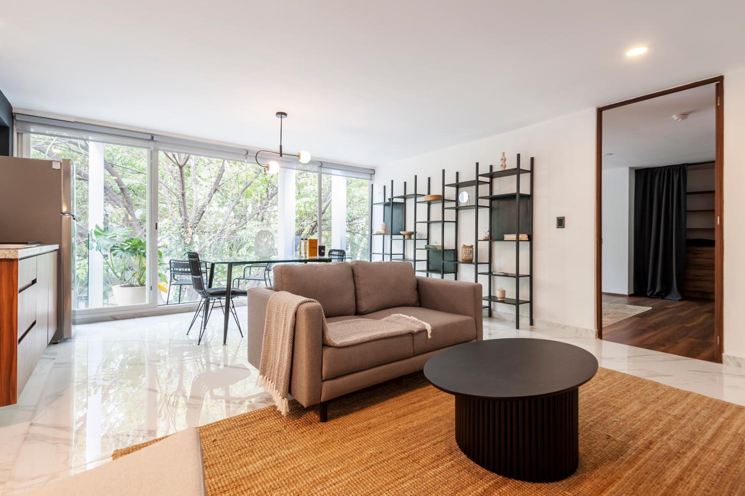 Welcoming 1BR with Amazing Balcony in Polanco