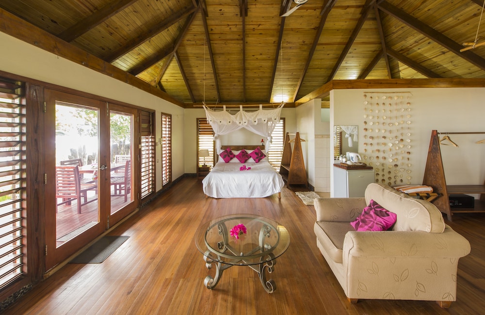 Hibiscus Bungalow