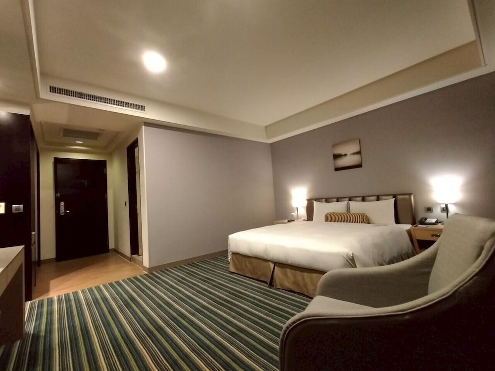 Business Single (No bathtub) photo 2