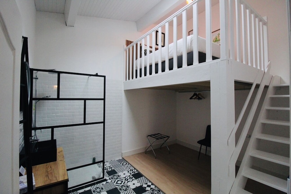 Family Suite (Suite Familiale) photo 3