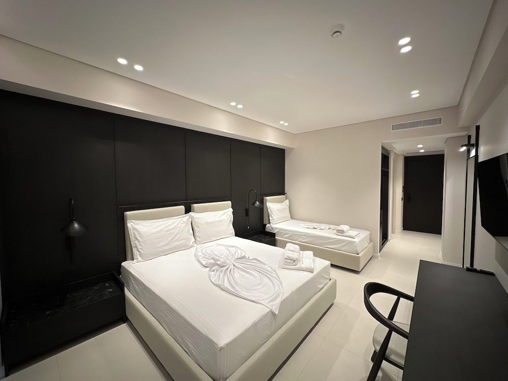 Superior Triple Room, Sea View photo 2