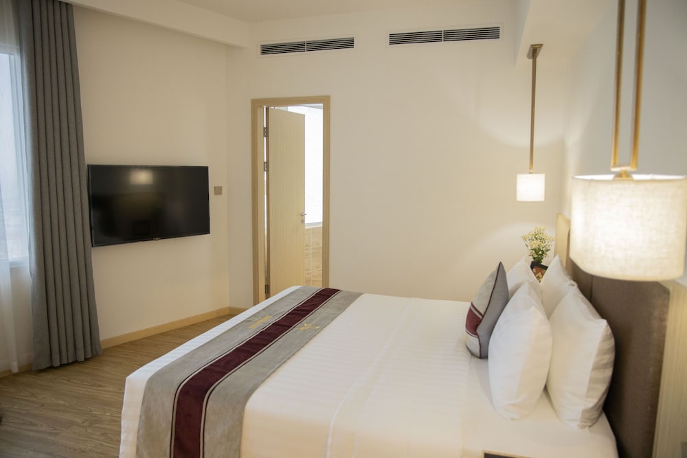 Executive Two-bedroom Apartment photo 3