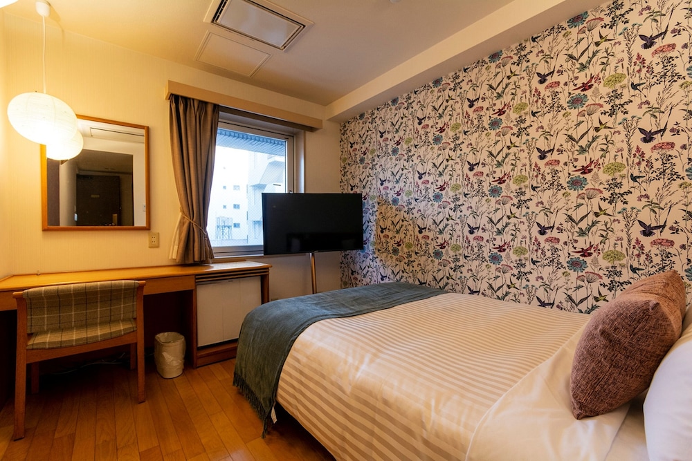 Deluxe Single Room, Non-Smoking, For 1 Guest photo 3