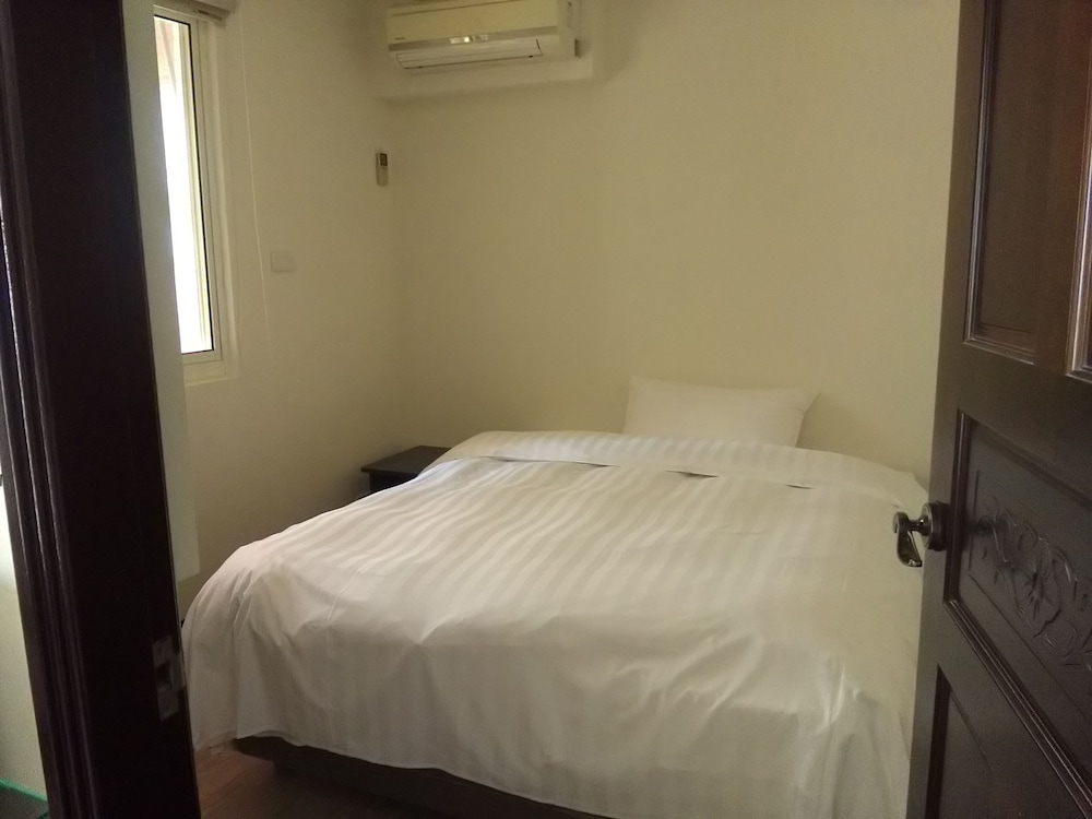 Family Triple Room, Multiple Beds, Non Smoking photo 2