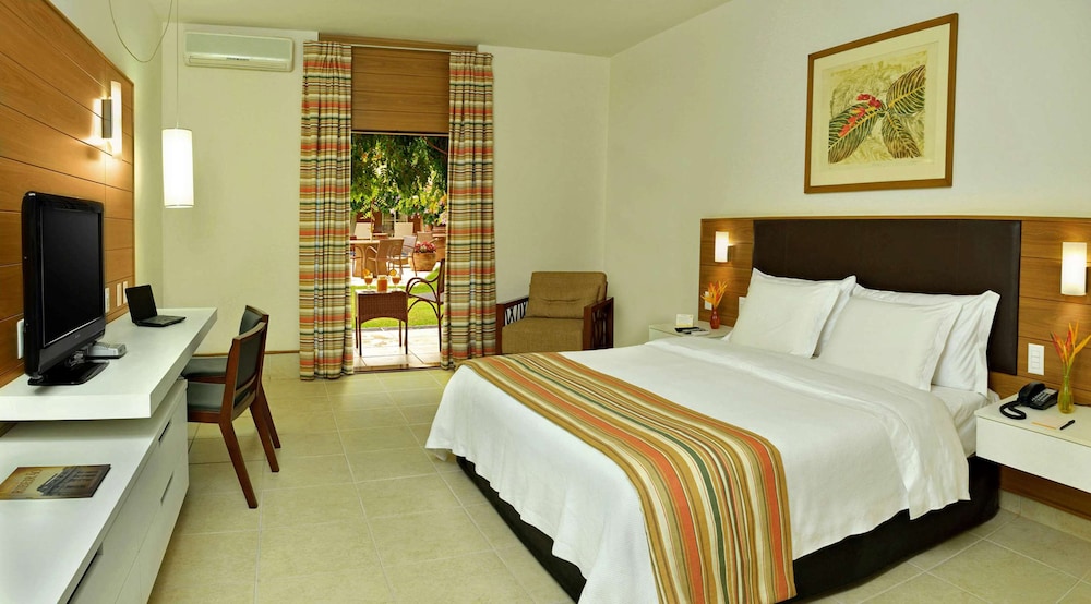 Deluxe Room, 1 Double Bed, Balcony, Pool View