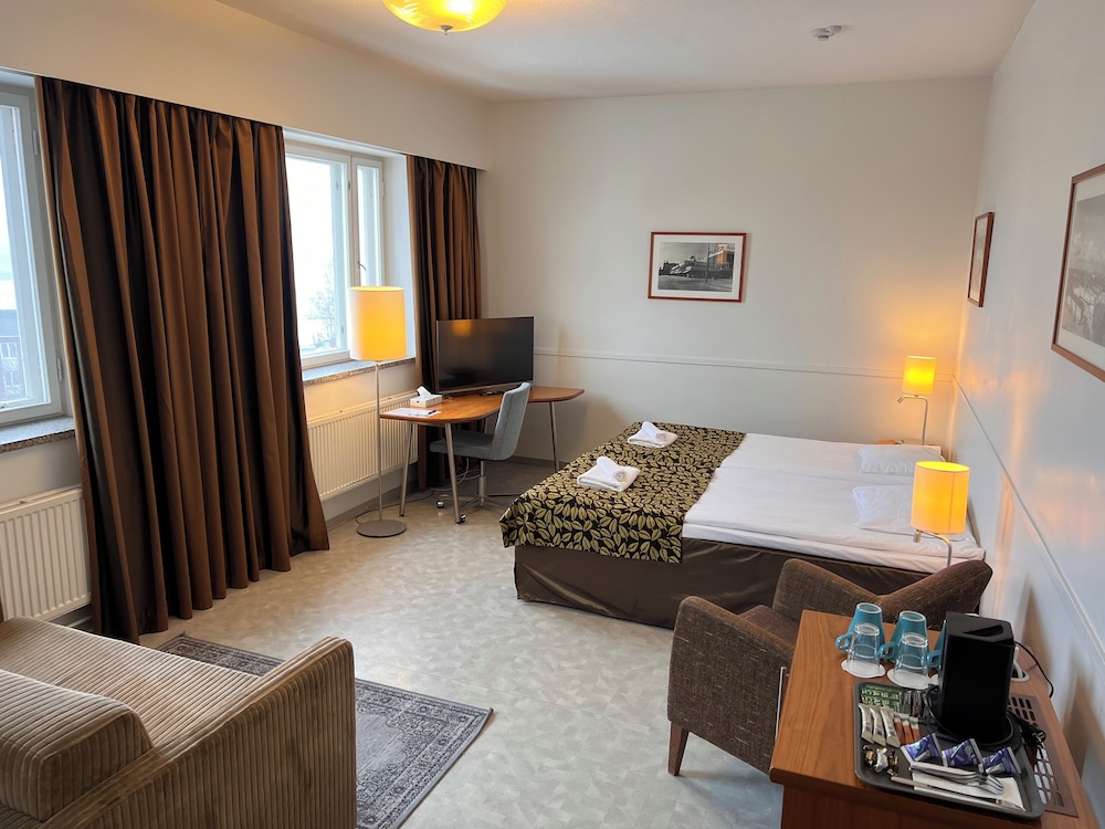 Family Double or Twin Room photo 1