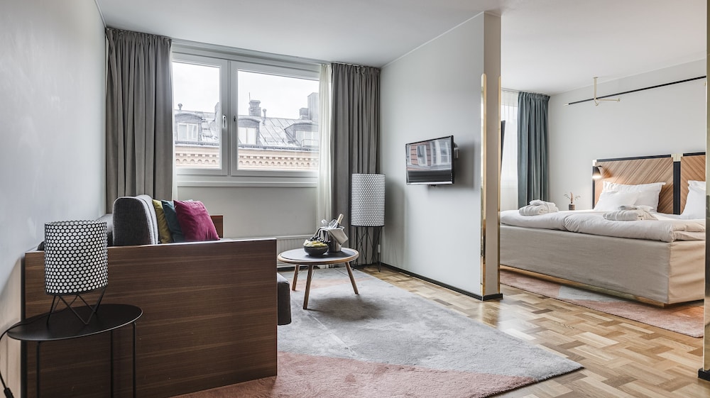 Family Room, 1 Double Bed with Sofa bed, Non Smoking