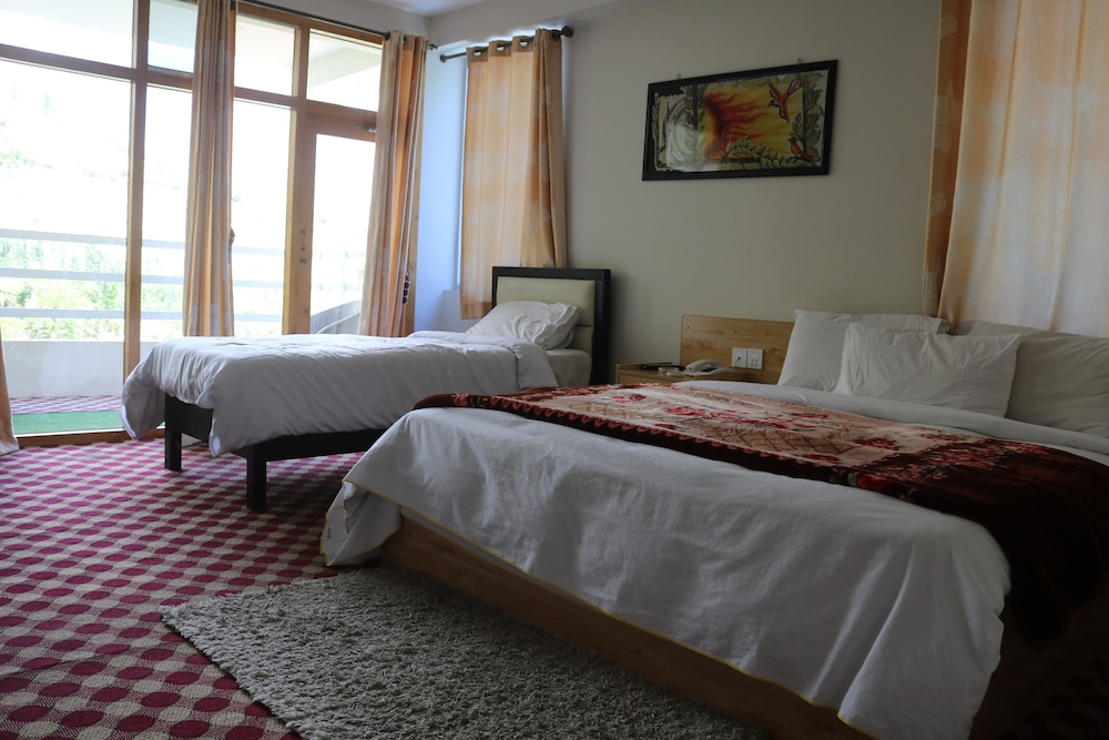 Deluxe Triple Room photo 1