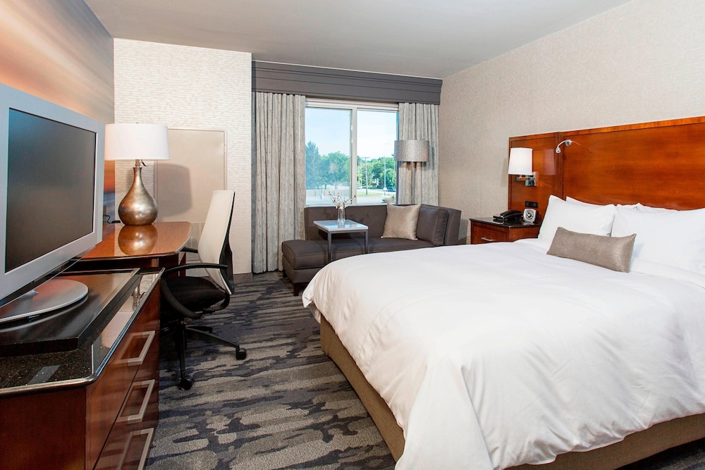 Room, 1 Queen Bed - Photo 2