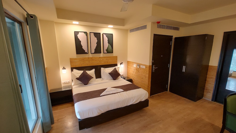 Deluxe Room - Photo 1