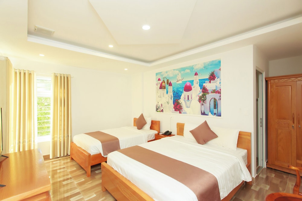 Premier Room, Partial Ocean View