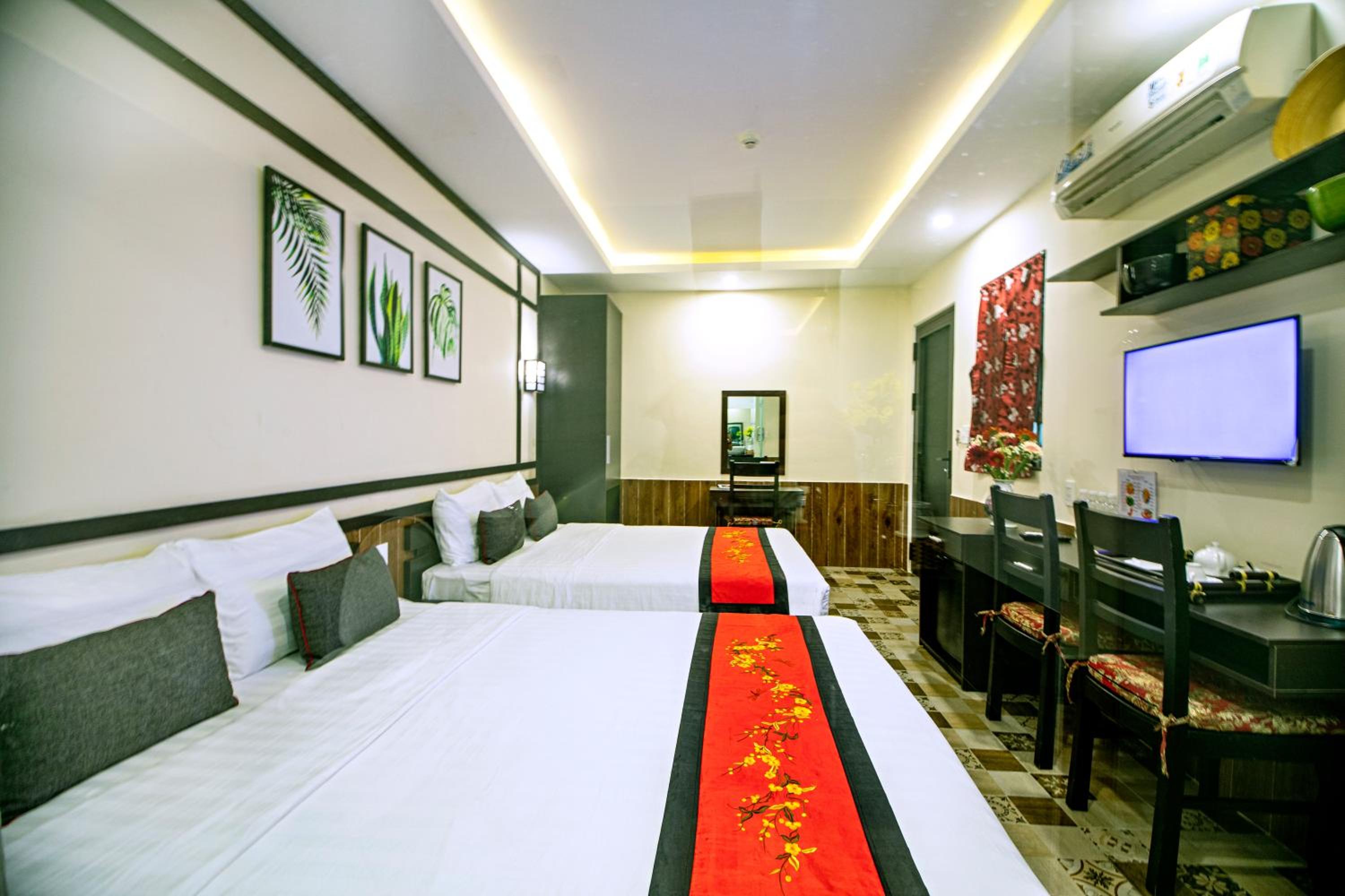 Two Double Bed Room - Photo 4