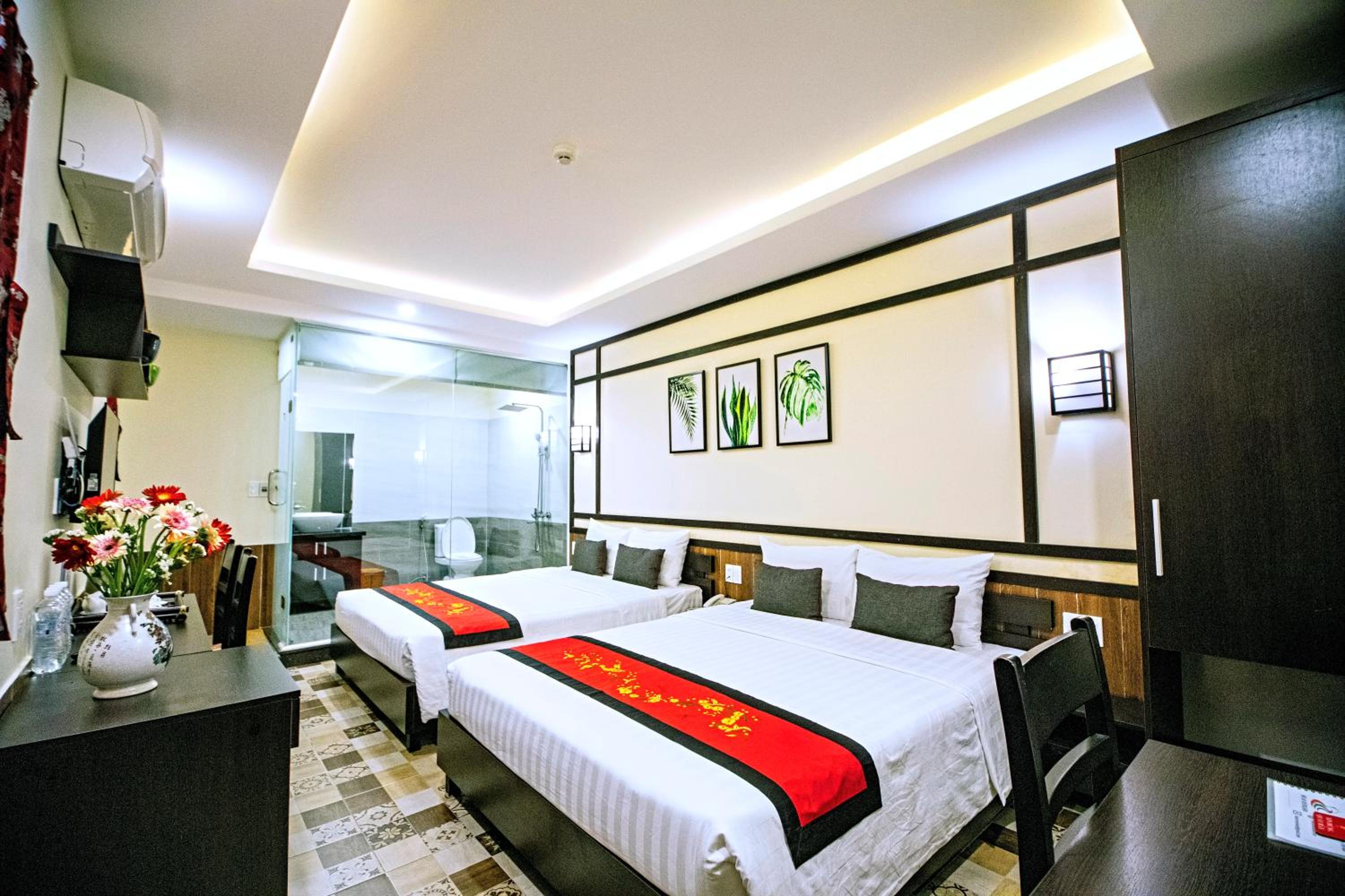 Two Double Bed Room - Photo 3