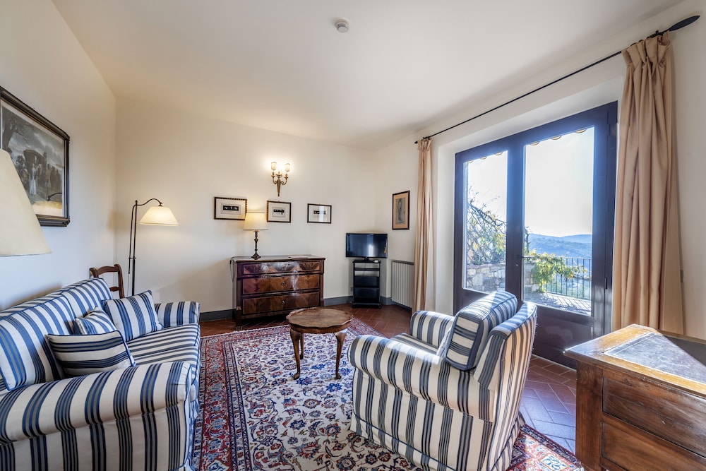 Premium Suite, Manor House Terrace - Photo 6