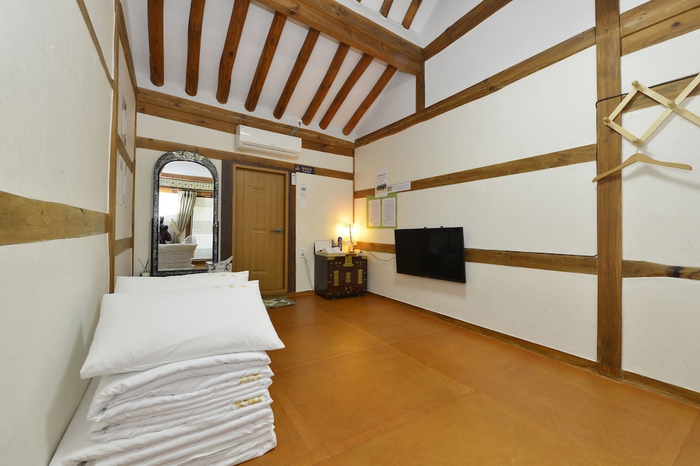 Traditional Twin Room (Ondol, 22sqm) - Photo 19
