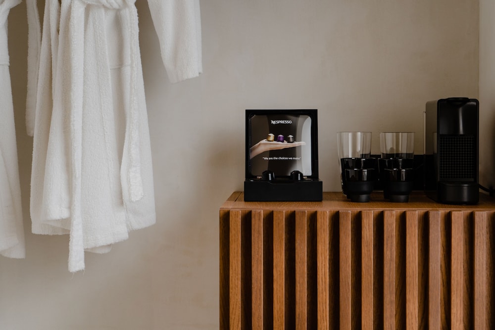 Suite-Special Offer - Photo 5