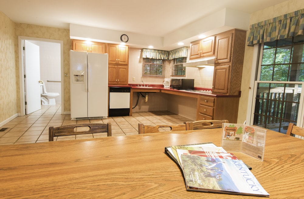 Deluxe Cottage, 2 Bedrooms, Accessible (2 Bath) photo 3