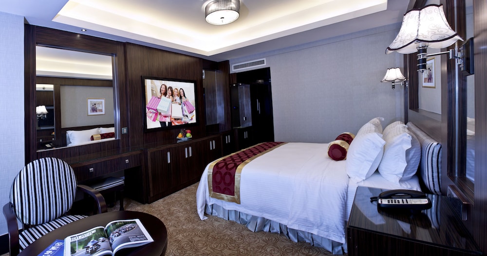 Deluxe Twin Room photo 3