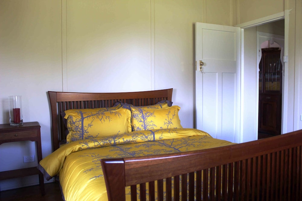 Sinclair Cottage - 2 Bedrooms photo 1