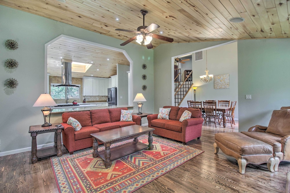 House (4 Bedrooms) photo 1