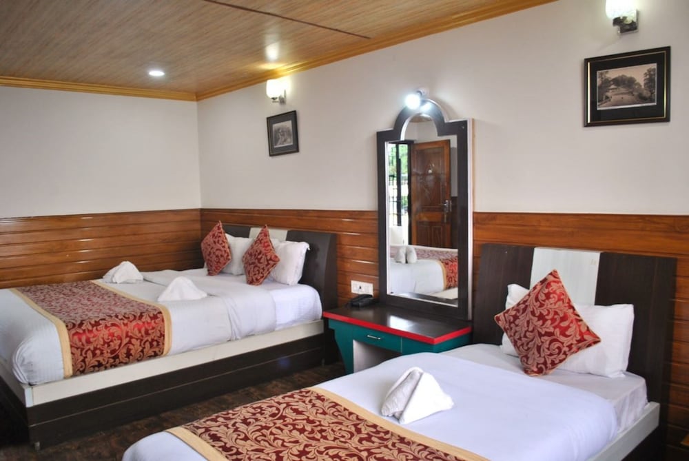 Deluxe Triple Room - Photo 2