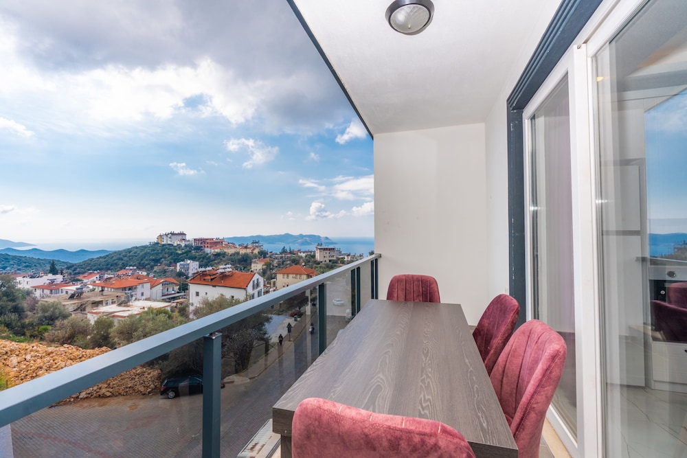 Luxury Apartment photo 1