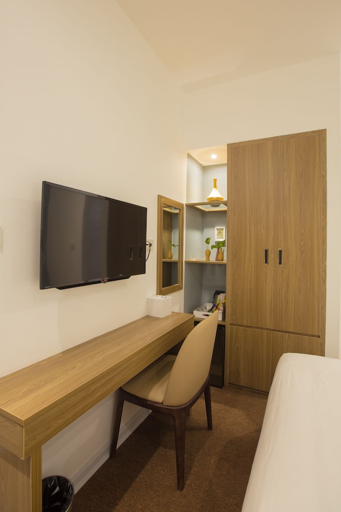 Standard Single Room, 1 Double Bed