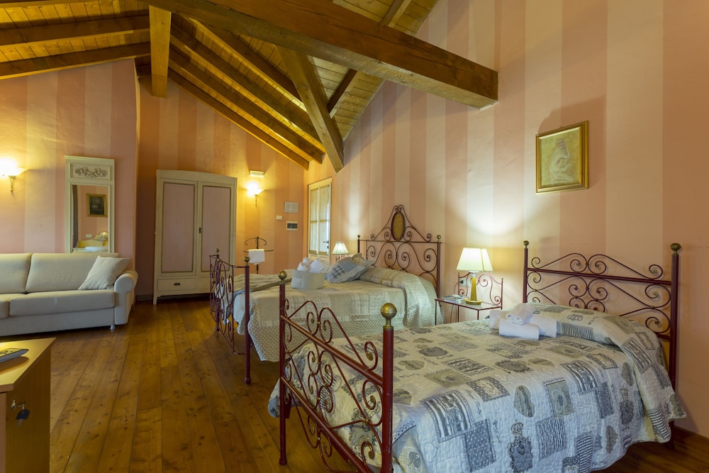Family Suite, 1 Bedroom, Park View, Tower photo 1