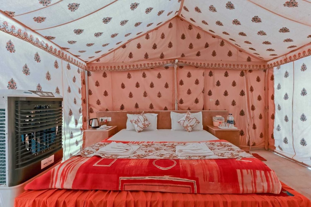 Deluxe Tent