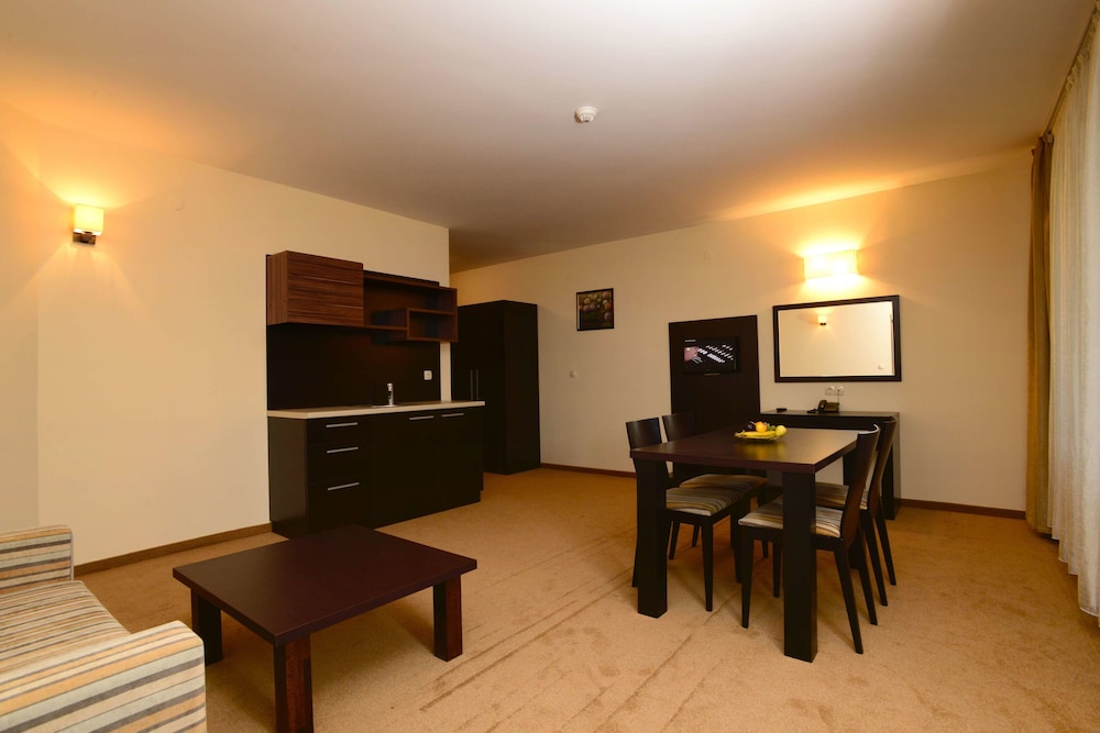 Comfort Apartment, 2 Bedrooms, Mountain View photo 1
