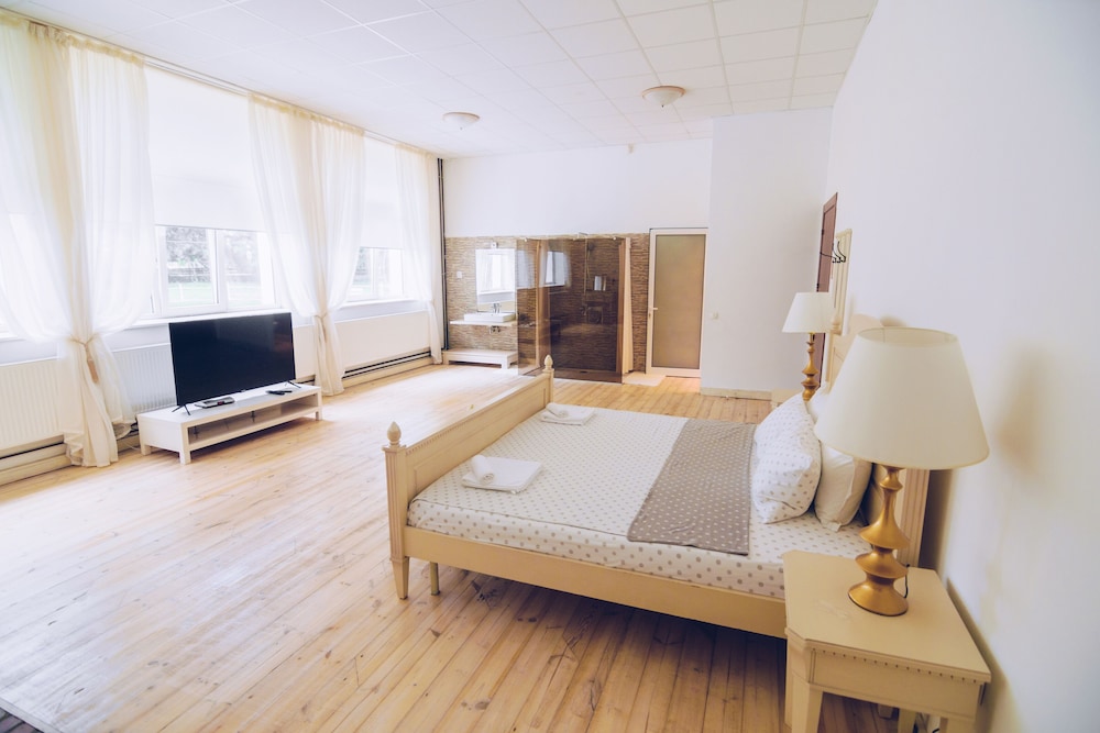 Grand Room photo 1