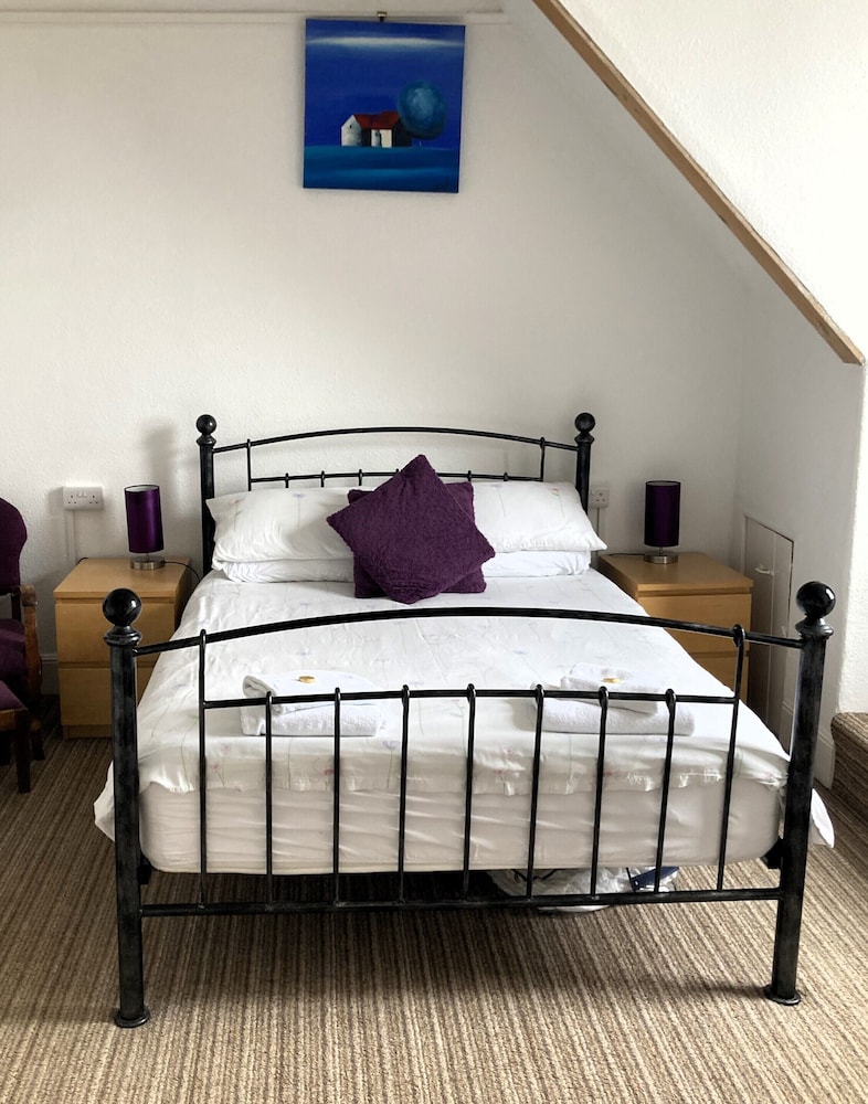 Standard Double Room, Ensuite photo 2