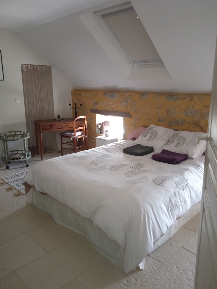 Basic Double Room - Photo 8