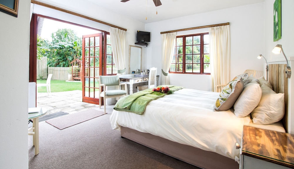 Double Room With Stoep photo 3