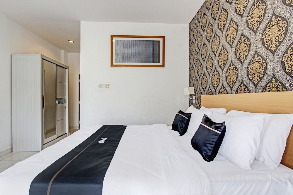 Deluxe Suite - Photo 2