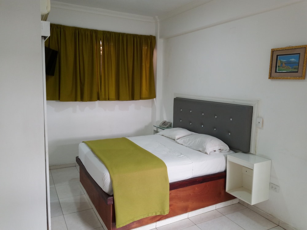 Standard Room - Photo 1