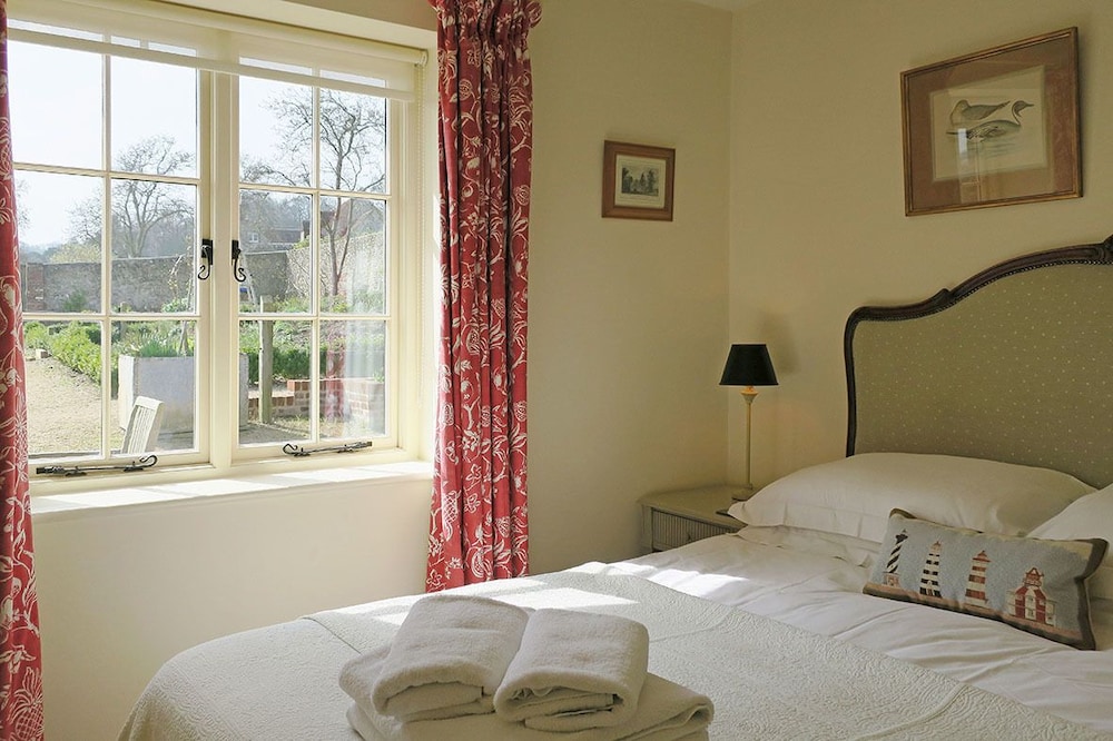 Cottage photo 1