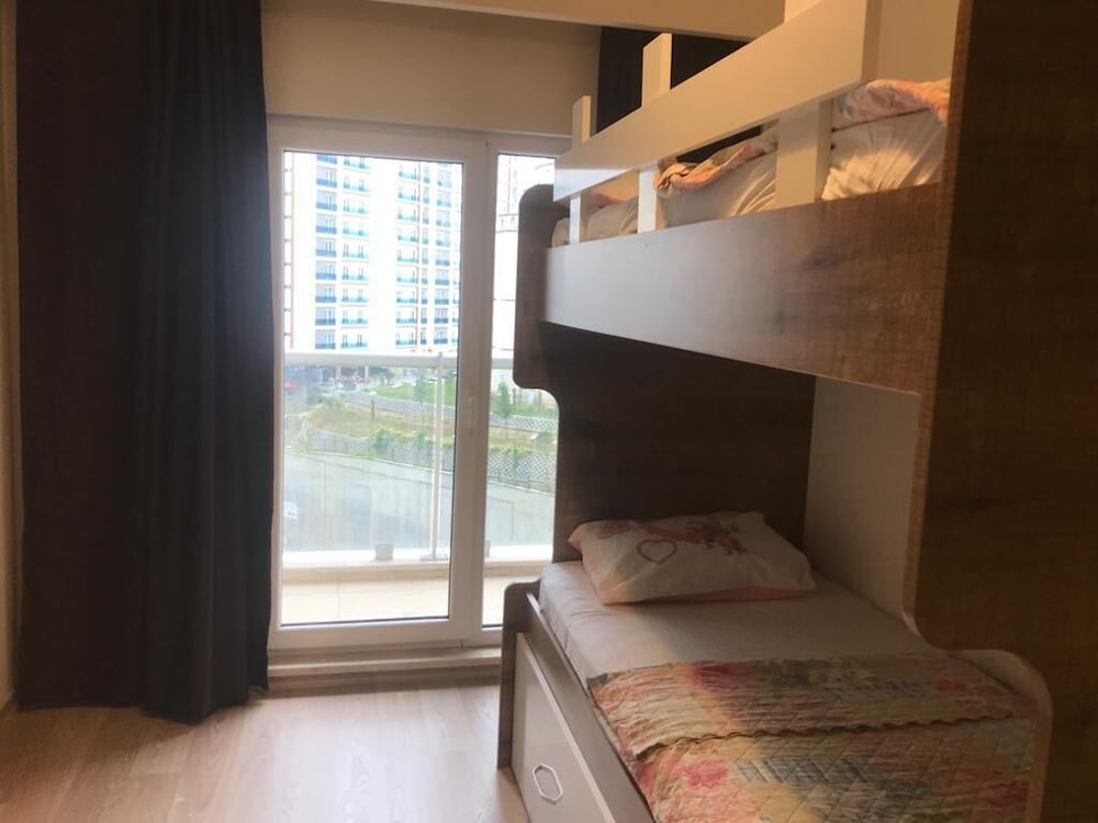 Design Apartment (Two-Bedroom Suite Apartment) photo 2