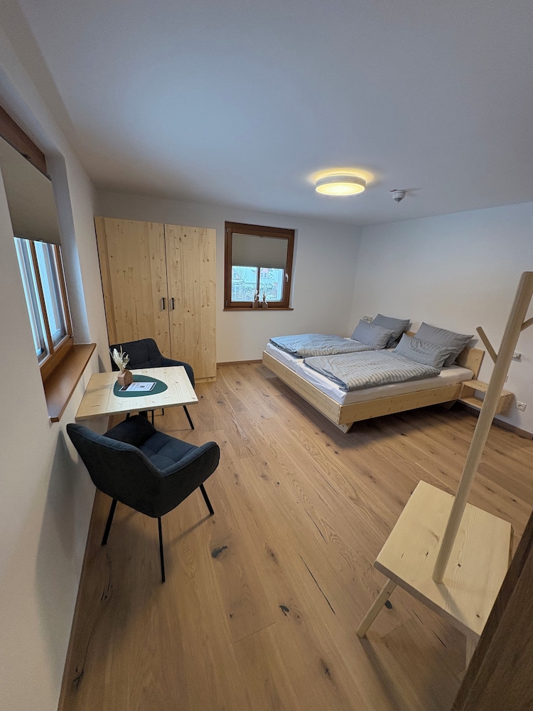 Family Quadruple Room photo 2