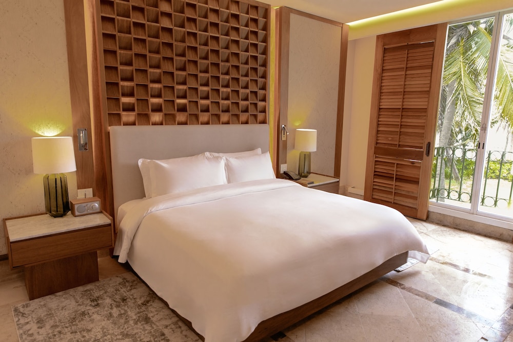 Luxury Suite Ocean Front King with Private Pool & Outdoor Shower Diamond Club - Photo 7