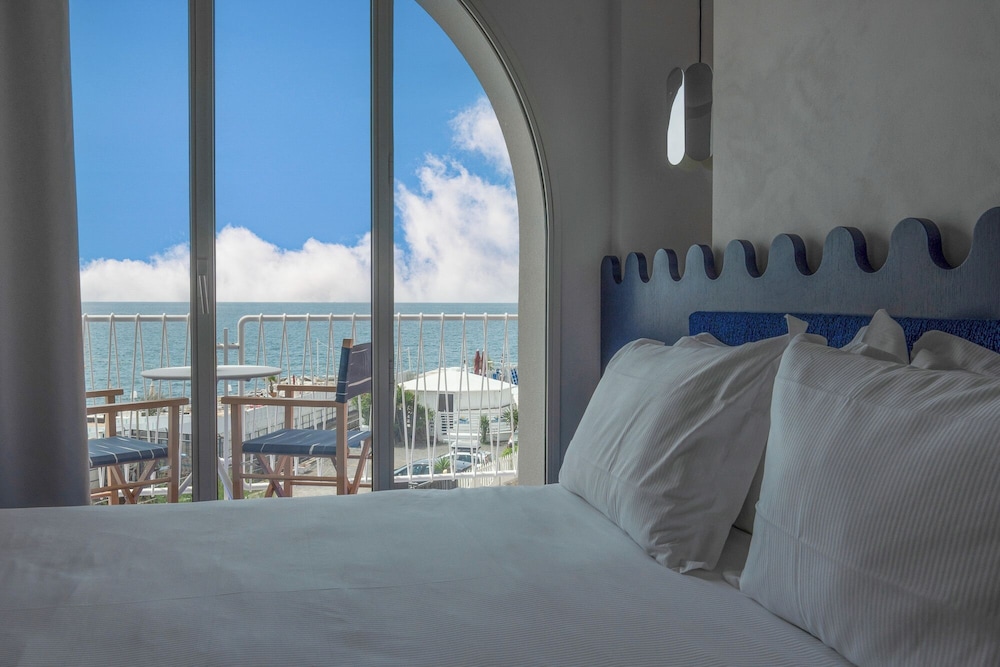Superior Room, Sea View