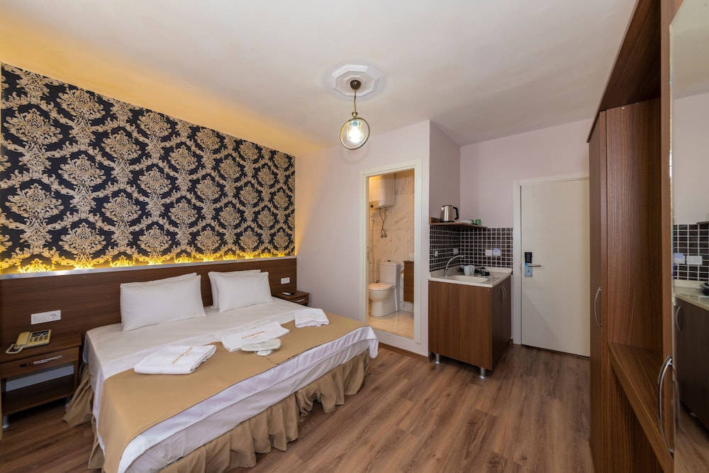 Standard Double Room photo 3