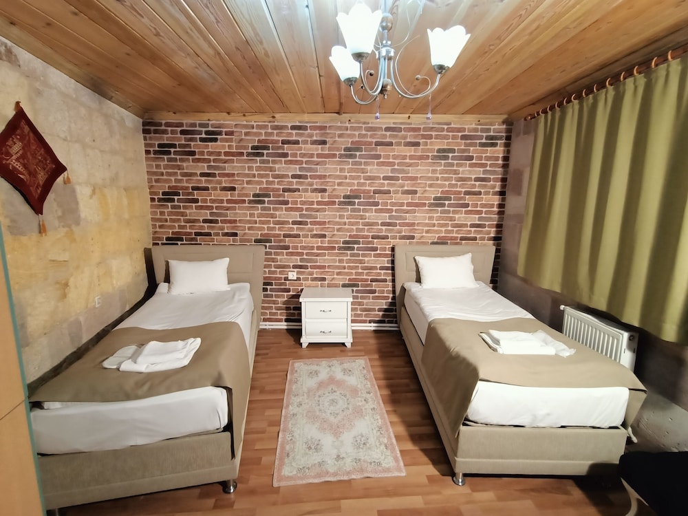 Standard Room photo 3