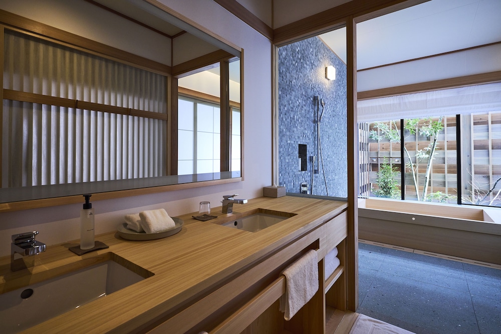 Triple Room, Non Smoking (Niwasuzumi) - Photo 9