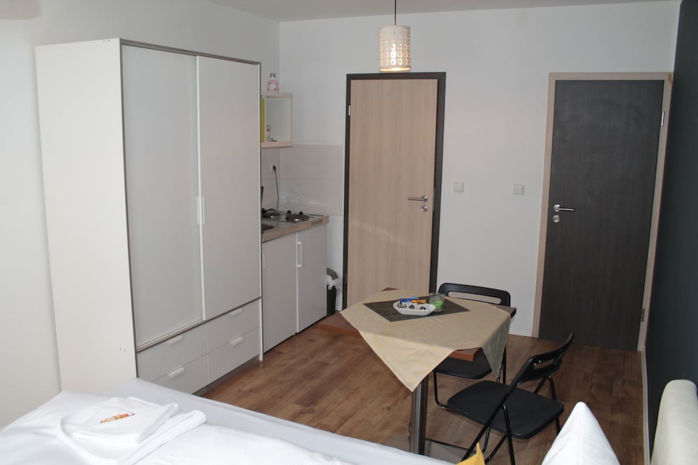 Basic Room, 1 Bedroom (Amarilde) photo 1