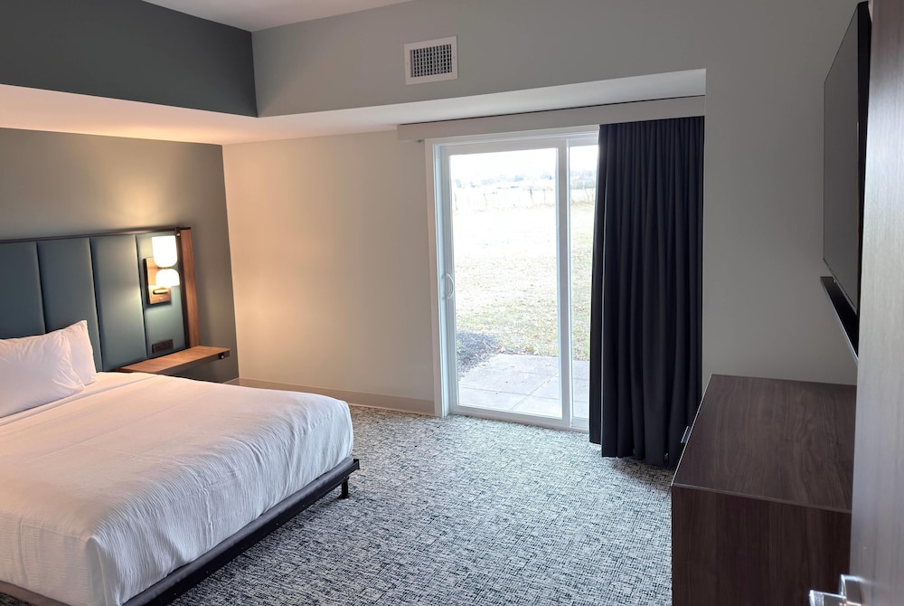 Suite, 1 Queen Bed, Non Smoking