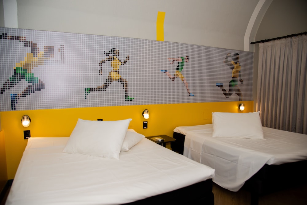 Luxury Room, 2 Double Beds - Photo 5